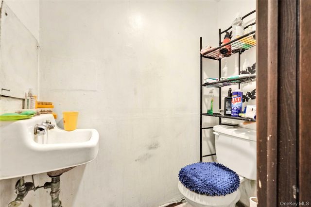 644 E 59th Street, Brooklyn, NY 11234