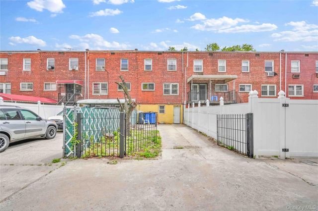 644 E 59th Street, Brooklyn, NY 11234