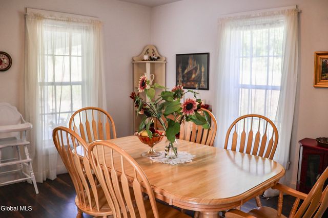 802 Creek Road, Crown Point, NY 12928