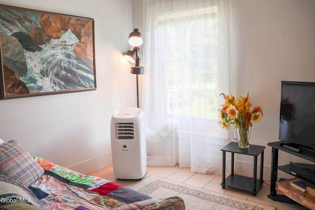 802 Creek Road, Crown Point, NY 12928