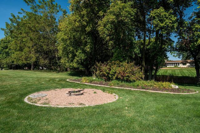 N71W24818 Wildwood WAY, Sussex, WI 53089