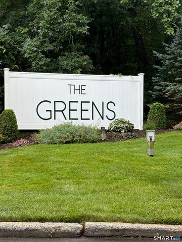 15 Peddlars Drive 15, Branford, CT 06405