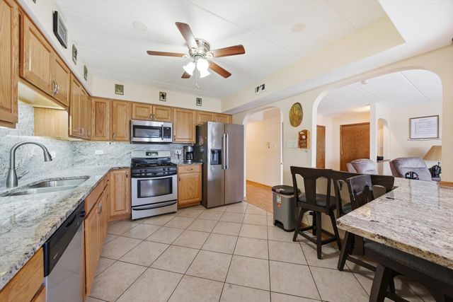 15263 Catalina Drive 2, Orland Park, IL 60462