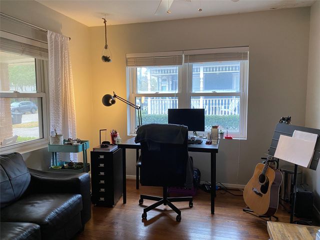 1121 Columbia Street, Houston, TX 77008