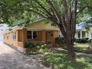 1121 Columbia Street, Houston, TX 77008