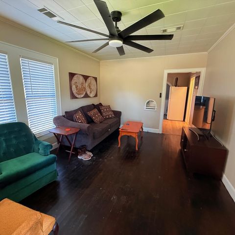 1312 13th Street, Port Arthur, TX 77640