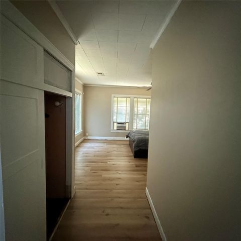 1312 13th Street, Port Arthur, TX 77640