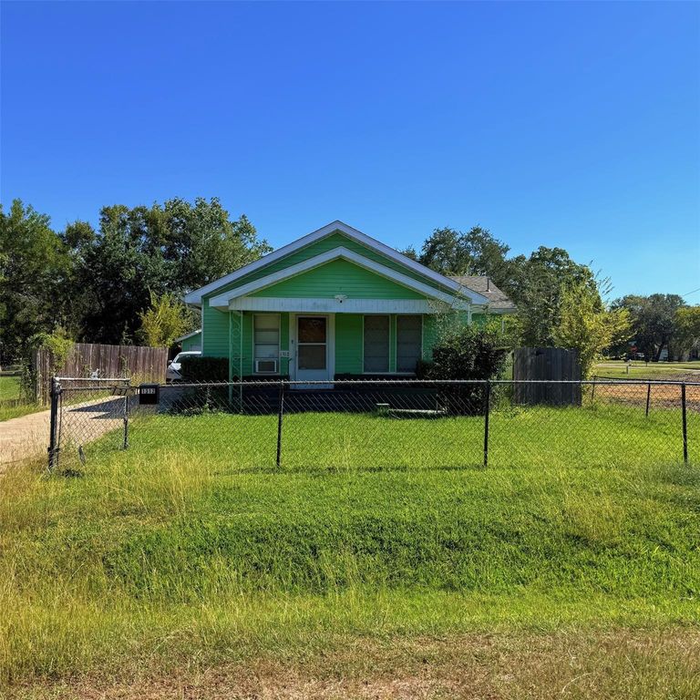 1312 13th Street, Port Arthur, TX 77640