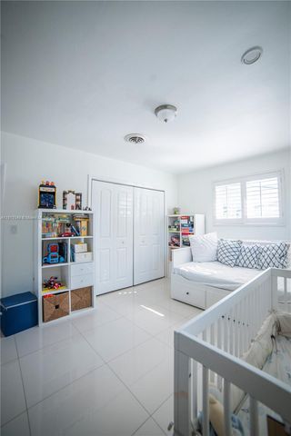 5955 SW 64th Ave, South Miami, FL 33143