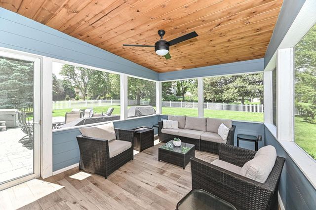 369 Indian Bend ROAD, Burlington, WI 53105
