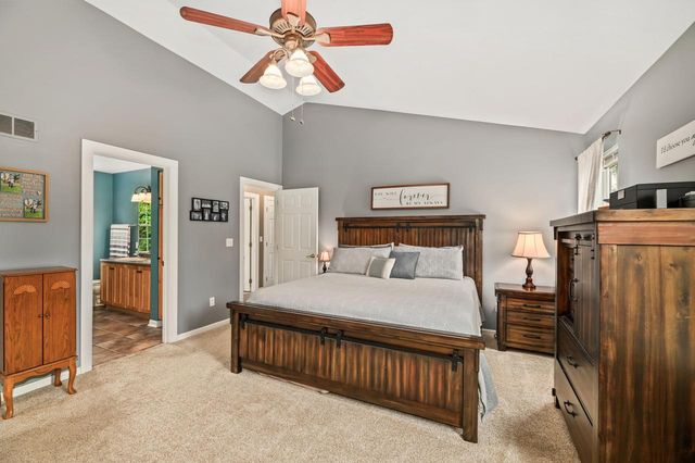 369 Indian Bend ROAD, Burlington, WI 53105