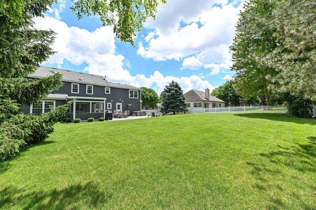 369 Indian Bend ROAD, Burlington, WI 53105
