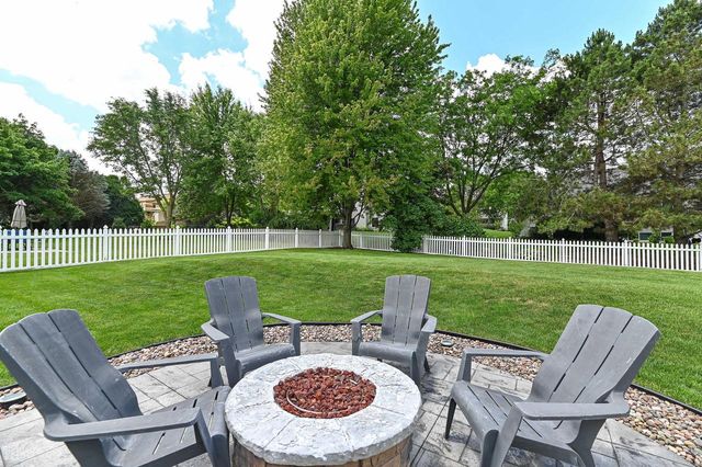 369 Indian Bend ROAD, Burlington, WI 53105