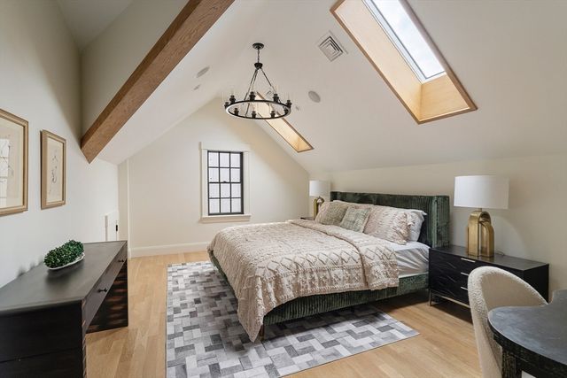 9A Mt. Auburn Street A, Cambridge, MA 02138