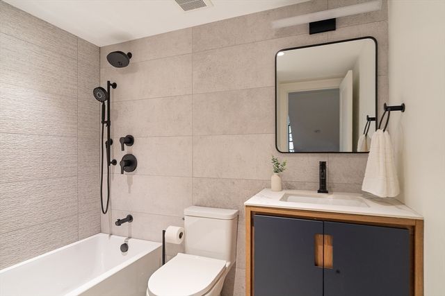 9A Mt. Auburn Street A, Cambridge, MA 02138