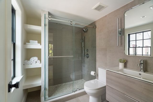 9A Mt. Auburn Street A, Cambridge, MA 02138