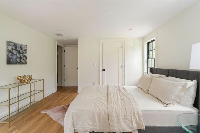 9A Mt. Auburn Street A, Cambridge, MA 02138