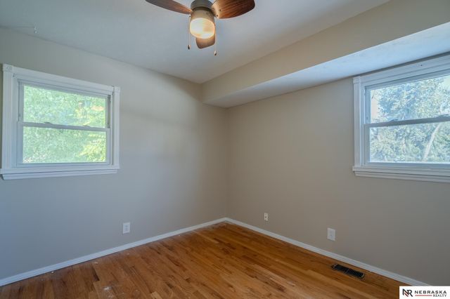 4929 N 95th Circle, Omaha, NE 68134