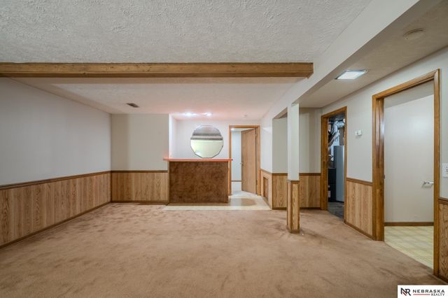 4929 N 95th Circle, Omaha, NE 68134