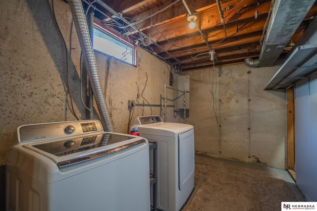 4929 N 95th Circle, Omaha, NE 68134