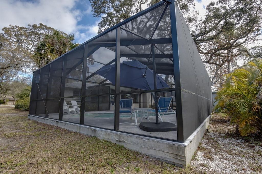 Image 23 of property listing at 511 CRYSTAL BEACH AVENUE, Crystal Beach, FL 34681