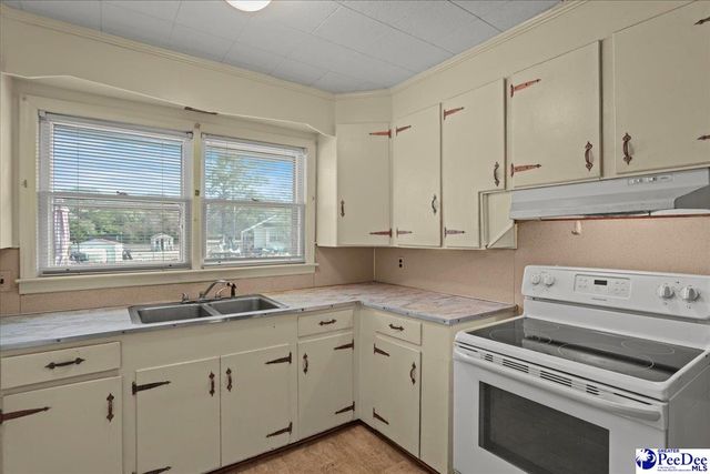 103 Byrd Avenue, Darlington, SC 29532