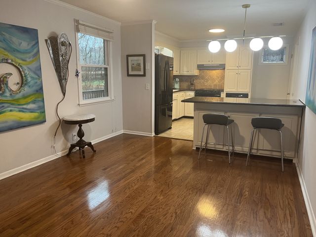 9008 Forest Lawn Dr, Brentwood, TN 37027