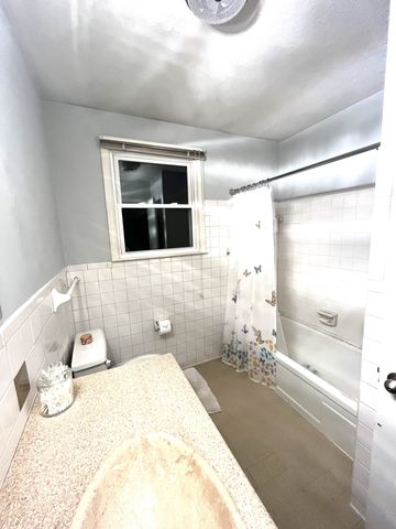 9008 Forest Lawn Dr, Brentwood, TN 37027