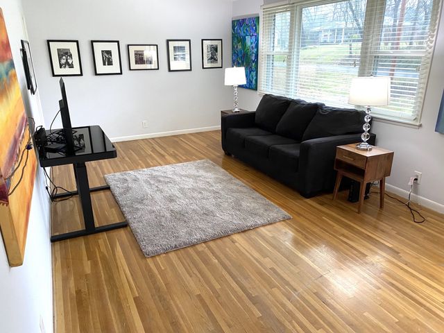 9008 Forest Lawn Dr, Brentwood, TN 37027