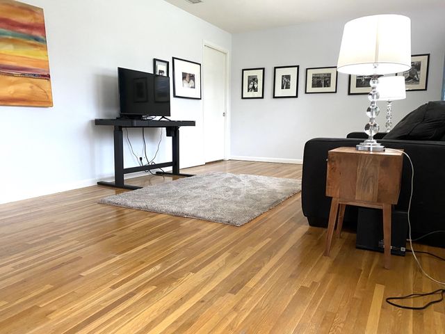 9008 Forest Lawn Dr, Brentwood, TN 37027