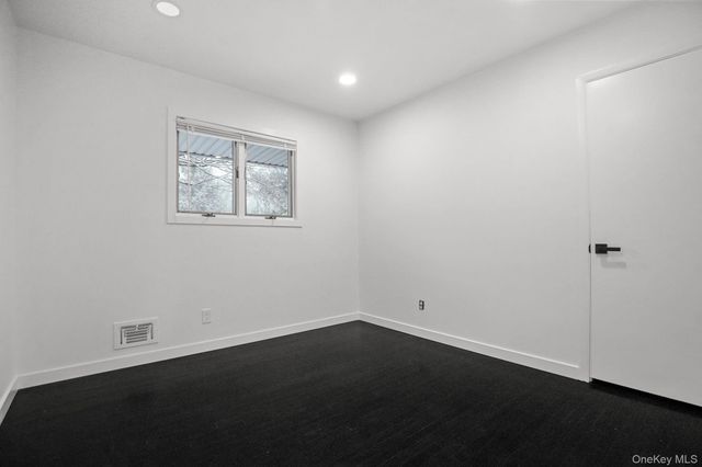 29 Meadow Lane, Chappaqua, NY 10514