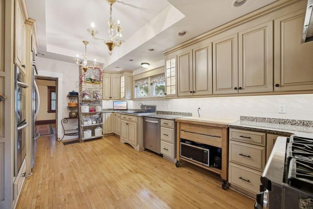 3501 10th Avenue S, Minneapolis, MN 55407