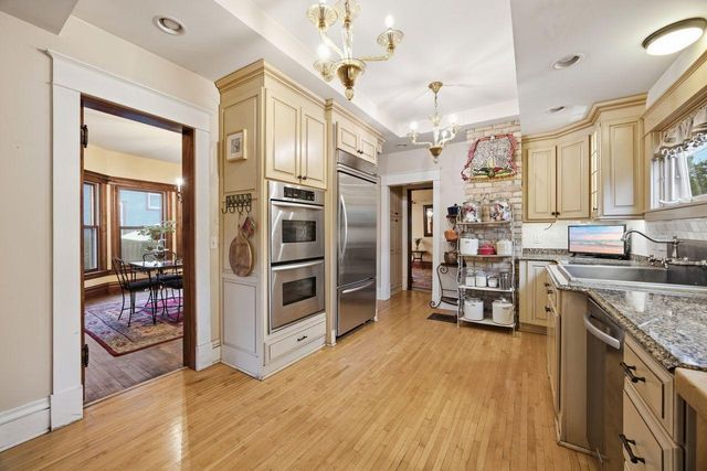 3501 10th Avenue S, Minneapolis, MN 55407