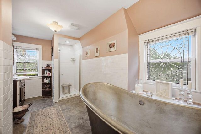 3501 10th Avenue S, Minneapolis, MN 55407