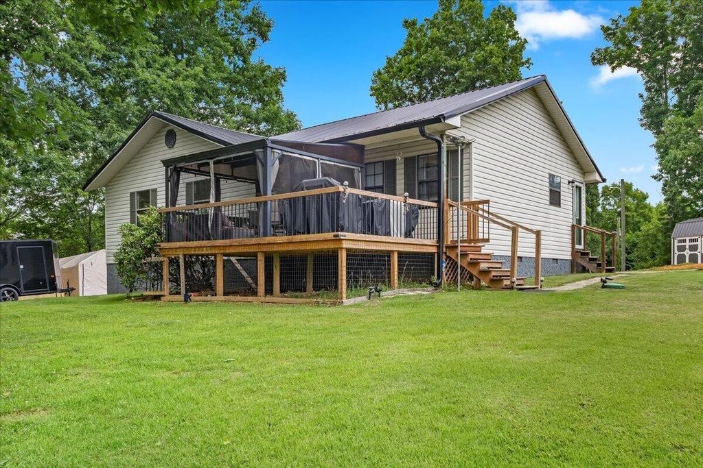 2122 Decatur Pike, Athens, TN 37303