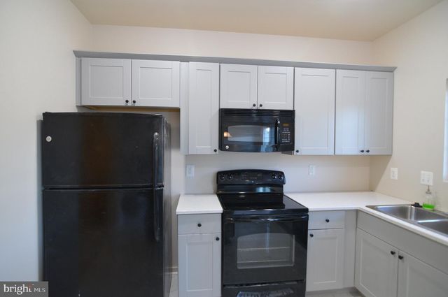 11696 PALM DESERT PL, Waldorf, MD 20602