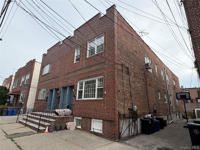 29-27 200th Street, Bayside, NY 11360