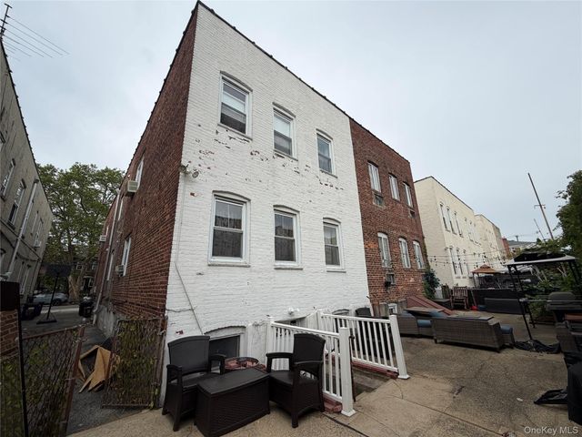 29-27 200th Street, Bayside, NY 11360