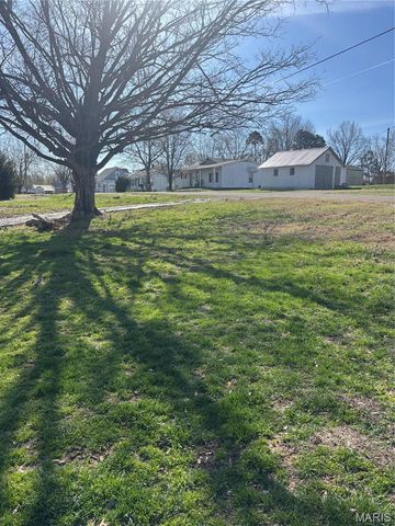 811 Andrews Street, Fredericktown, MO 63645