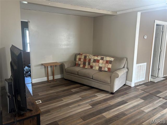 811 Andrews Street, Fredericktown, MO 63645
