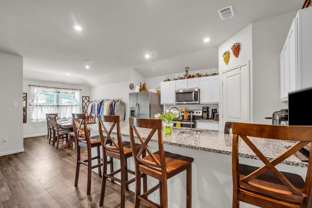 3635 Chestnut Oak Drive, Dallas, TX 75253