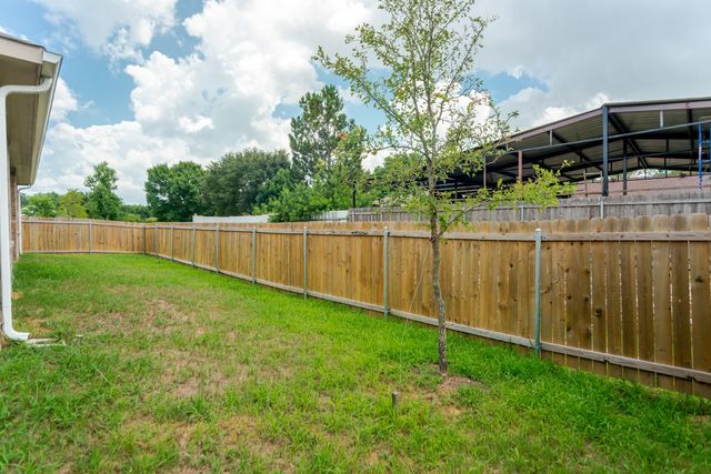 3635 Chestnut Oak Drive, Dallas, TX 75253