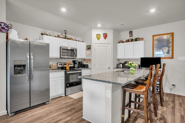 3635 Chestnut Oak Drive, Dallas, TX 75253