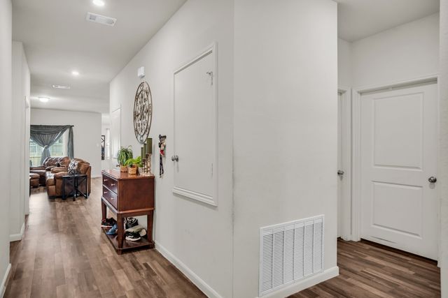 3635 Chestnut Oak Drive, Dallas, TX 75253