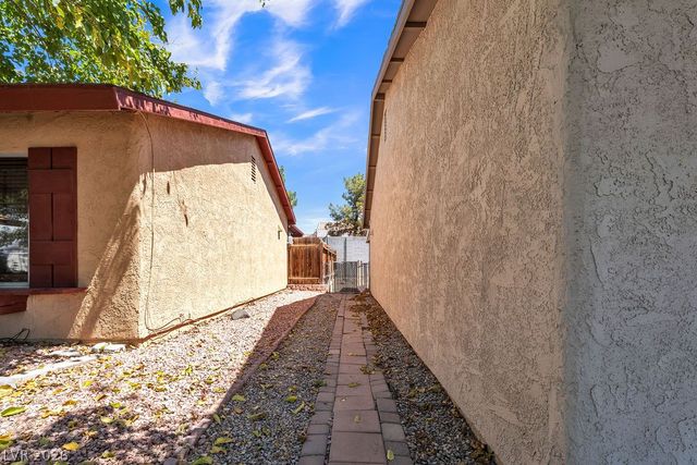 4340 Wendy Lane, Las Vegas, NV 89115