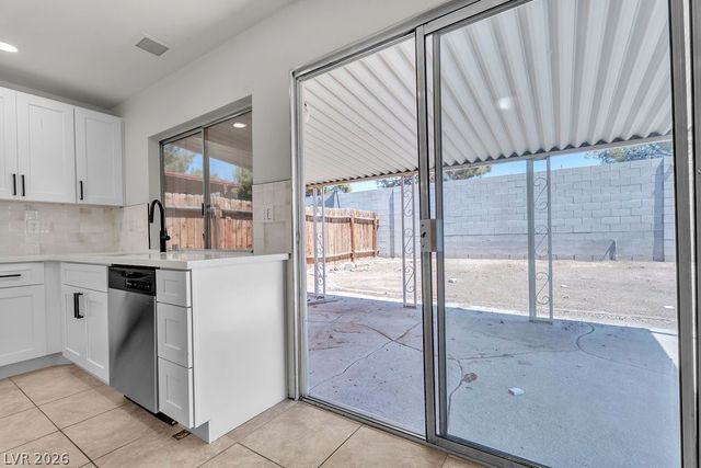 4340 Wendy Lane, Las Vegas, NV 89115