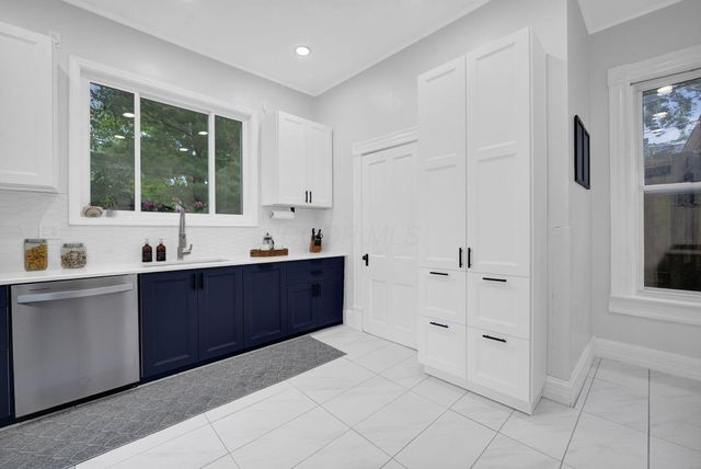 1345 Dennison Avenue, Columbus, OH 43201