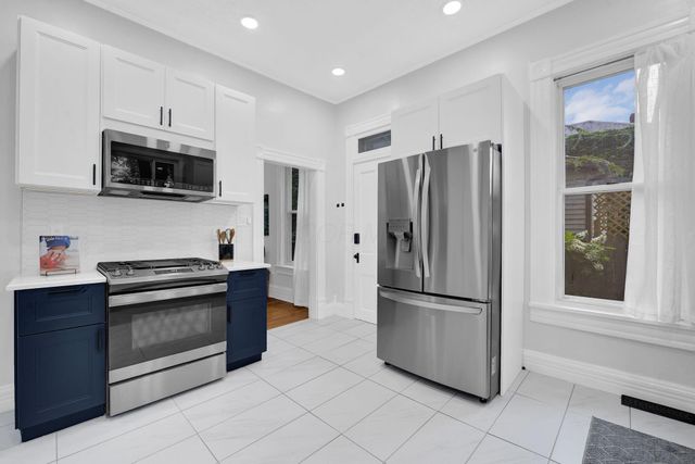1345 Dennison Avenue, Columbus, OH 43201
