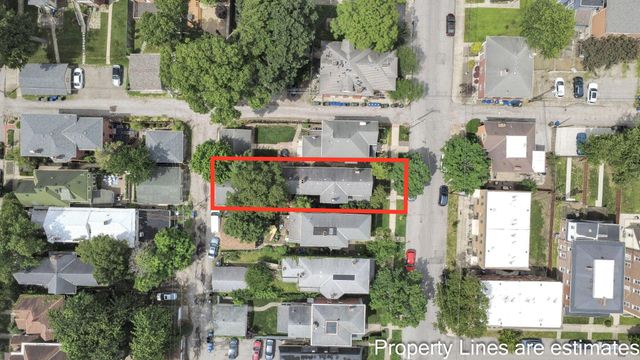 1345 Dennison Avenue, Columbus, OH 43201