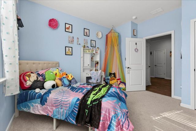 133 Cloverleaf Street, Summerville, SC 29483